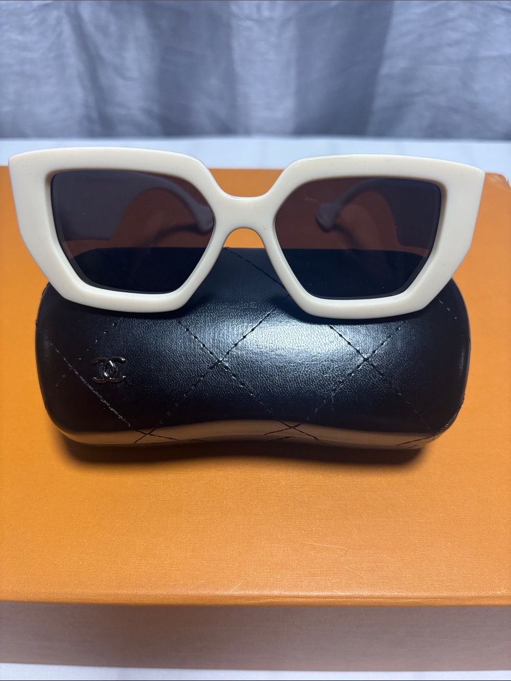 Classic CHANEL cream Cat-Eye Sunglasses with Black Lenses